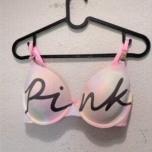 PINK Victoria’s Secret T-Shirt Bra - Size: 34C